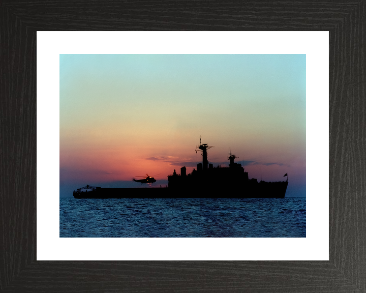 HMS Fearless (L10) Royal Navy Fearless Class Landing Platform Dock Starboard Beam Sunset Photo Print Wall Art Decor - Posters, Prints, & Visual Artwork - by Hampshire Prints (image 2 of 9)