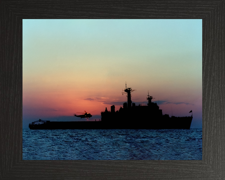 HMS Fearless (L10) Royal Navy Fearless Class Landing Platform Dock Starboard Beam Sunset Photo Print Wall Art Decor - Posters, Prints, & Visual Artwork - by Hampshire Prints (image 3 of 9)