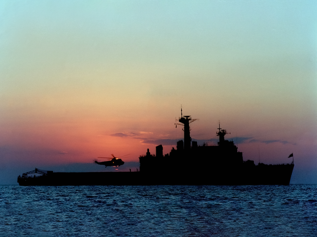 HMS Fearless (L10) Royal Navy Fearless Class Landing Platform Dock Starboard Beam Sunset Photo Print Wall Art Decor - Posters, Prints, & Visual Artwork - by Hampshire Prints (image 1 of 9)