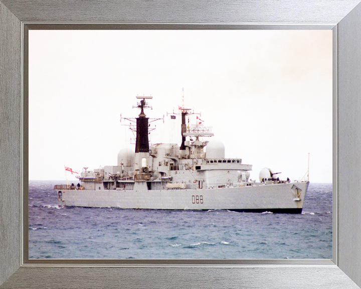 HMS Glasgow (D88) Royal Navy Type 42 Destroyer Low Starboard View Photo Print Wall Art Decor - Posters, Prints, & Visual Artwork - by Hampshire Prints (image 7 of 9)