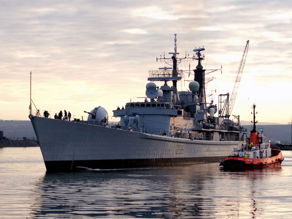 HMS Gloucester D96 Type 42 Destroyer 13 December 2007