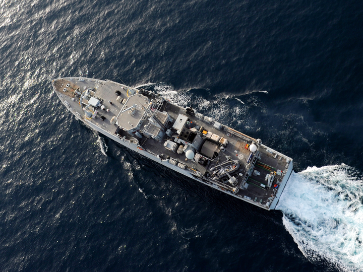 HMS Grimsby (M108) Royal Navy Sandown Class Minehunter Underway From Above Photo Print Wall Art Decor - Posters, Prints, & Visual Artwork - by Hampshire Prints (image 1 of 9)