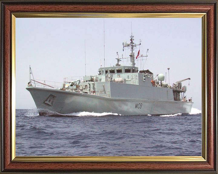 HMS Grimsby (M108) Royal Navy Sandown Class Minehunter Low Port side View Photo Print Wall Art Decor - Posters, Prints, & Visual Artwork - by Hampshire Prints (image 9 of 9)