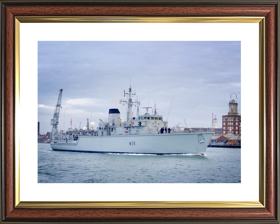 HMS Hurworth (M39) Royal Navy Hunt Class Mine Warfare Vessel Leaving Portsmouth Photo Print Wall Art Decor - Posters, Prints, & Visual Artwork - by Hampshire Prints (image 8 of 9)