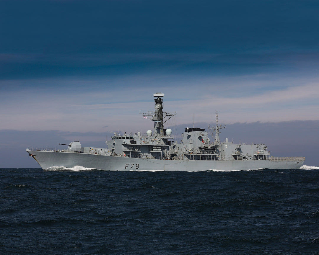 HMS Kent F78 | Photo Print | Framed Print | Poster | Type 23 | Frigate | Royal Navy Hampshire Prints