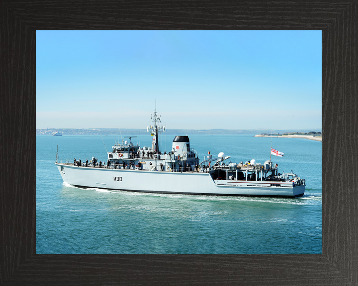 HMS Ledbury M30 Hunt Class Minesweeper 2013 Photo Print - Posters, Prints, & Visual Artwork - by Hampshire Prints (image 3 of 9)