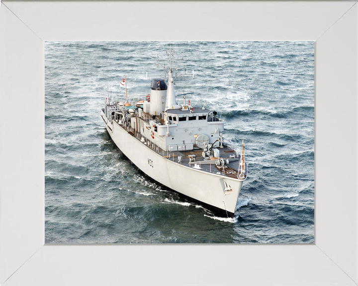 HMS Ledbury M30 Hunt Class Minesweeper 2001 Photo Print - Posters, Prints, & Visual Artwork - by Hampshire Prints (image 5 of 9)