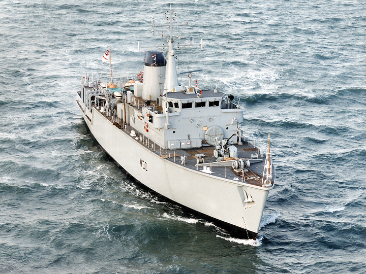 HMS Ledbury M30 Hunt Class Minesweeper 2001 Photo Print - Posters, Prints, & Visual Artwork - by Hampshire Prints (image 1 of 9)
