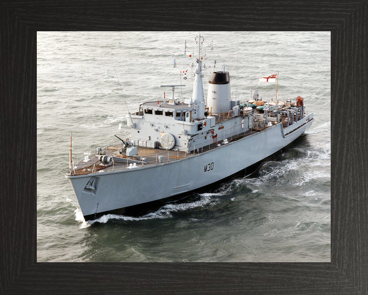 HMS Ledbury M30 Hunt Class Minesweeper 1997 Photo Print - Posters, Prints, & Visual Artwork - by Hampshire Prints (image 3 of 9)