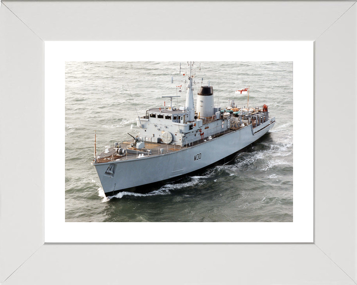 HMS Ledbury M30 Hunt Class Minesweeper 1997 Photo Print - Posters, Prints, & Visual Artwork - by Hampshire Prints (image 4 of 9)