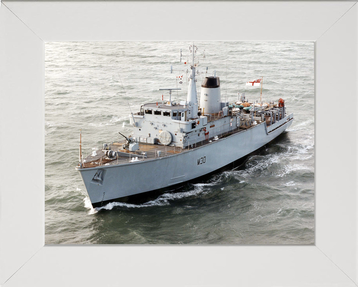 HMS Ledbury M30 Hunt Class Minesweeper 1997 Photo Print - Posters, Prints, & Visual Artwork - by Hampshire Prints (image 5 of 9)