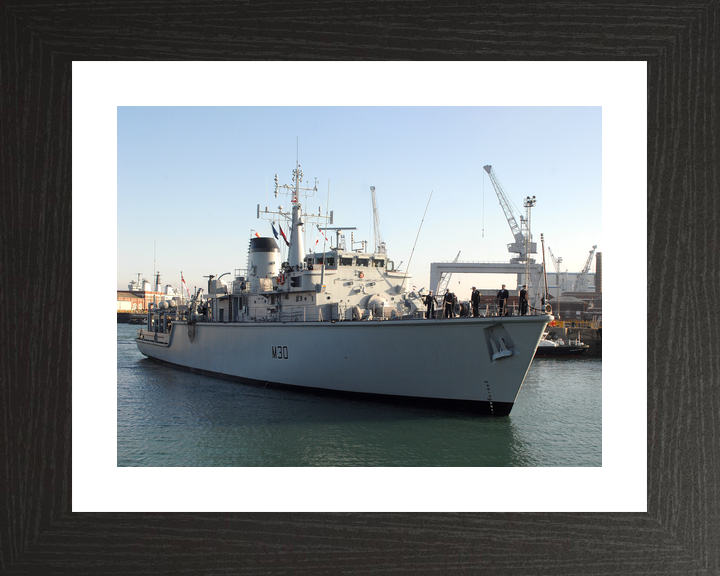 HMS Ledbury M30 Hunt Class Minesweeper 2008 Leaving Harbour Photo Print - Posters, Prints, & Visual Artwork - by Hampshire Prints (image 2 of 9)