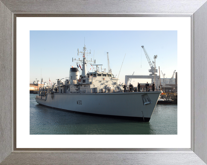 HMS Ledbury M30 Hunt Class Minesweeper 2008 Leaving Harbour Photo Print - Posters, Prints, & Visual Artwork - by Hampshire Prints (image 6 of 9)