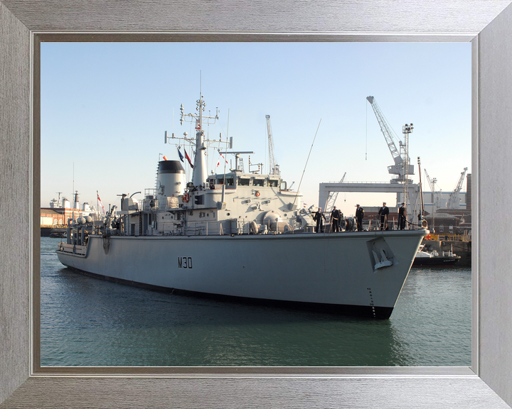 HMS Ledbury M30 Hunt Class Minesweeper 2008 Leaving Harbour Photo Print - Posters, Prints, & Visual Artwork - by Hampshire Prints (image 7 of 9)