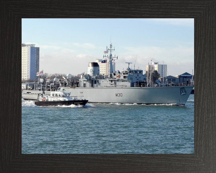 HMS Ledbury M30 Hunt Class Minesweeper 2008 Photo Print - Posters, Prints, & Visual Artwork - by Hampshire Prints (image 3 of 9)