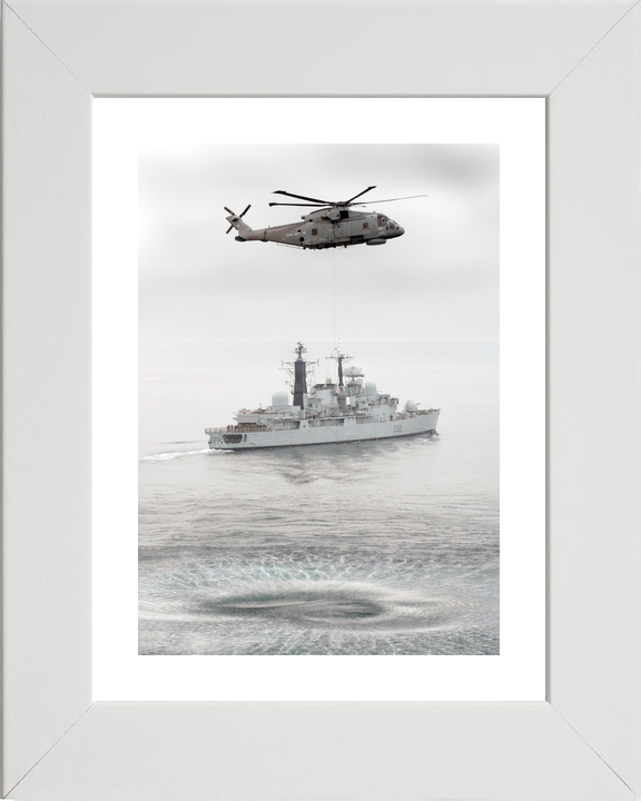 HMS Liverpool D92 Type 42 Destroyer 2007 Photo Print - Posters, Prints, & Visual Artwork - by Hampshire Prints (image 4 of 9)