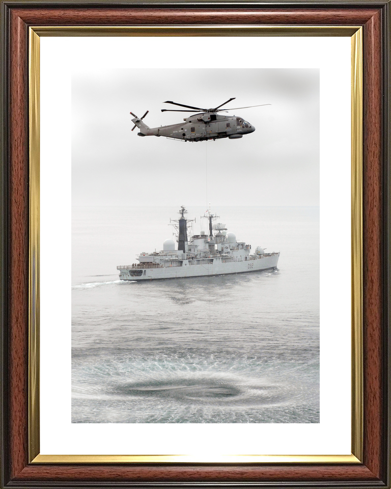 HMS Liverpool D92 Type 42 Destroyer 2007 Photo Print - Posters, Prints, & Visual Artwork - by Hampshire Prints (image 8 of 9)
