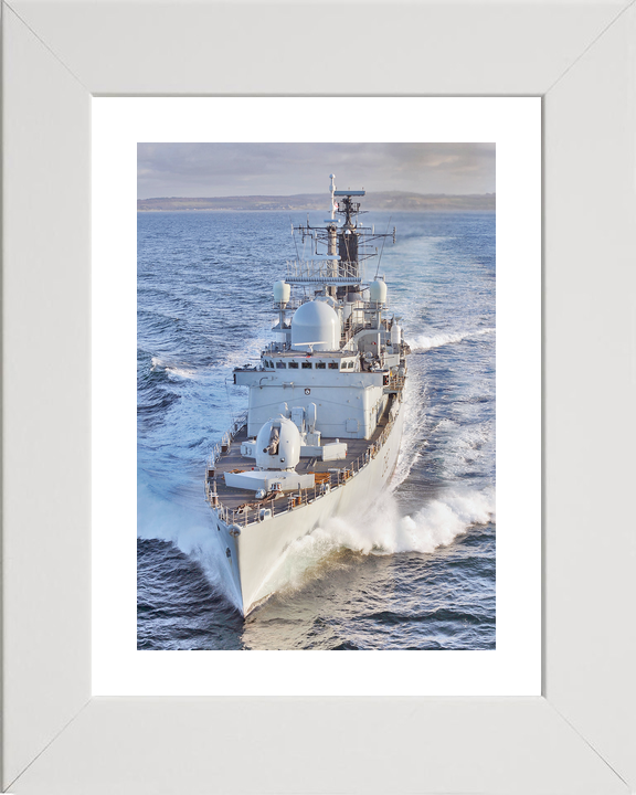 HMS Liverpool D92 Type 42 Destroyer 2010 Underway High Bow View Photo Print - Posters, Prints, & Visual Artwork - by Hampshire Prints (image 4 of 9)