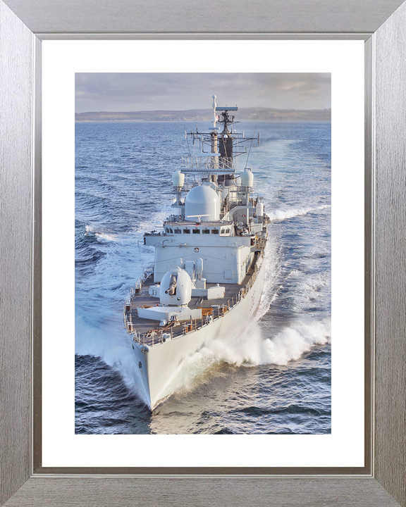 HMS Liverpool D92 Type 42 Destroyer 2010 Underway High Bow View Photo Print - Posters, Prints, & Visual Artwork - by Hampshire Prints (image 6 of 9)