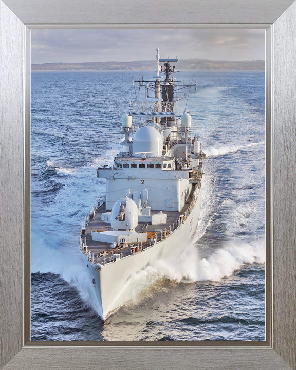 HMS Liverpool D92 Type 42 Destroyer 2010 Underway High Bow View Photo Print - Posters, Prints, & Visual Artwork - by Hampshire Prints (image 7 of 9)