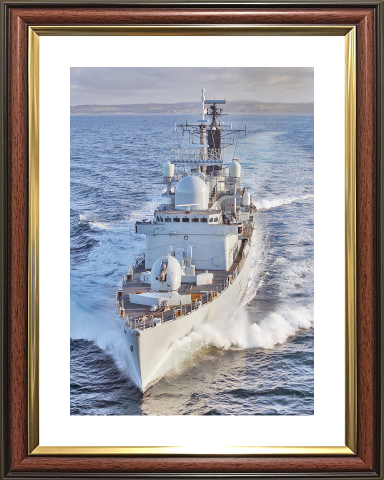 HMS Liverpool D92 Type 42 Destroyer 2010 Underway High Bow View Photo Print - Posters, Prints, & Visual Artwork - by Hampshire Prints (image 8 of 9)