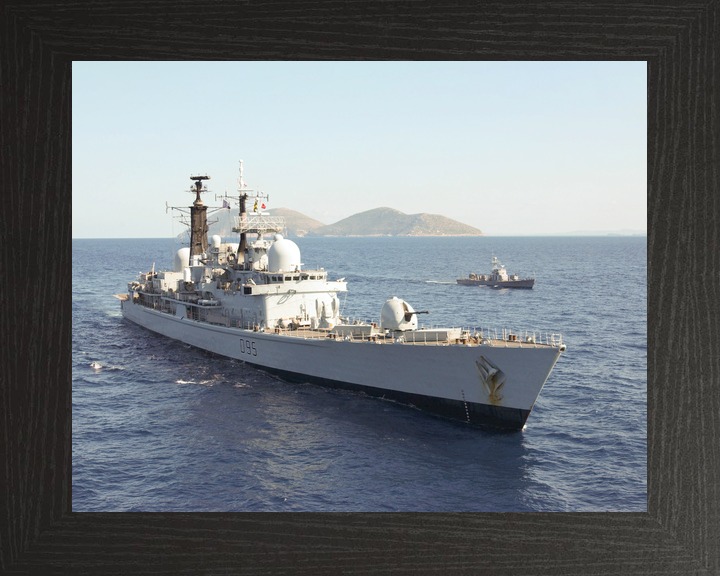 HMS Manchester D95 Type 42 Destroyer September 2005 Photo Print - Posters, Prints, & Visual Artwork - by Hampshire Prints (image 3 of 9)