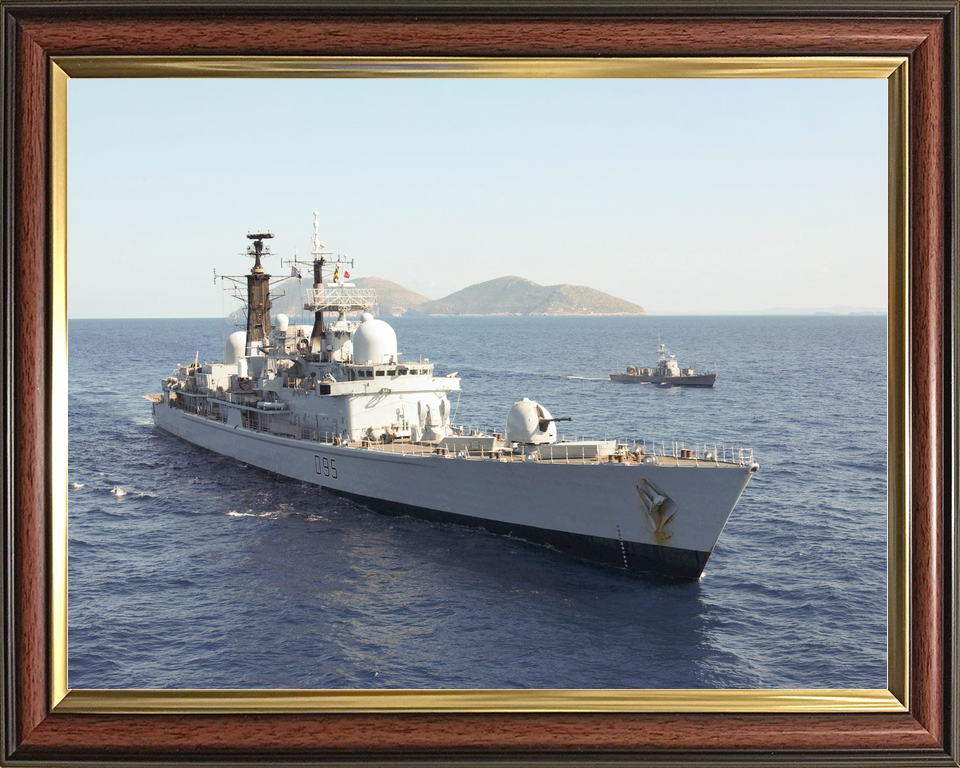 HMS Manchester D95 Type 42 Destroyer September 2005 Photo Print - Posters, Prints, & Visual Artwork - by Hampshire Prints (image 9 of 9)