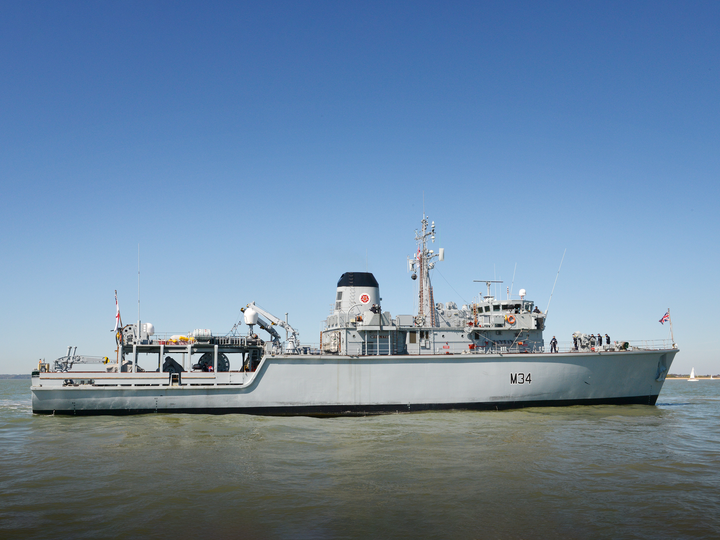 HMS Middleton M34 Hunt Class Mine Warfare Vessel April 2015 Starboard Beam View Photo Print - Posters, Prints, & Visual Artwork - by Hampshire Prints (image 1 of 9)
