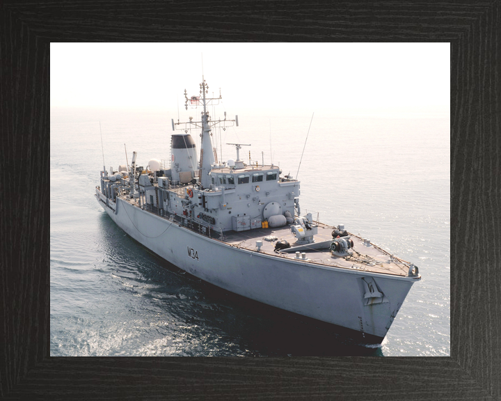 HMS Middleton M34 Hunt Class Mine Warfare Vessel November 2009 Photo Print - Posters, Prints, & Visual Artwork - by Hampshire Prints (image 3 of 9)