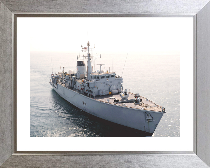 HMS Middleton M34 Hunt Class Mine Warfare Vessel November 2009 Photo Print - Posters, Prints, & Visual Artwork - by Hampshire Prints (image 6 of 9)