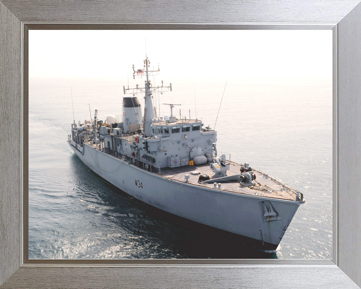 HMS Middleton M34 Hunt Class Mine Warfare Vessel November 2009 Photo Print - Posters, Prints, & Visual Artwork - by Hampshire Prints (image 7 of 9)