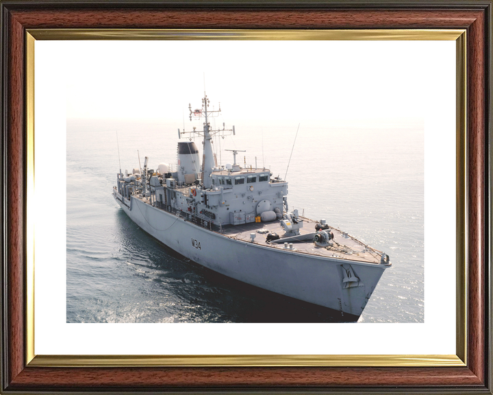 HMS Middleton M34 Hunt Class Mine Warfare Vessel November 2009 Photo Print - Posters, Prints, & Visual Artwork - by Hampshire Prints (image 8 of 9)