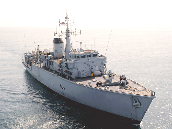 HMS Middleton M34 Hunt Class Mine Warfare Vessel November 2009 Photo Print - Posters, Prints, & Visual Artwork - by Hampshire Prints (image 1 of 9)