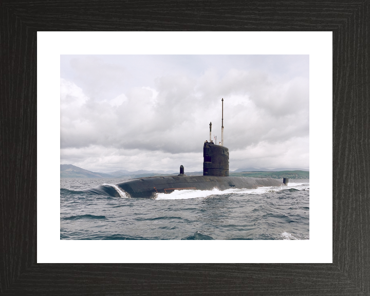 HMS Sceptre S104 Swiftsure Class Submarine 1996 Clyde