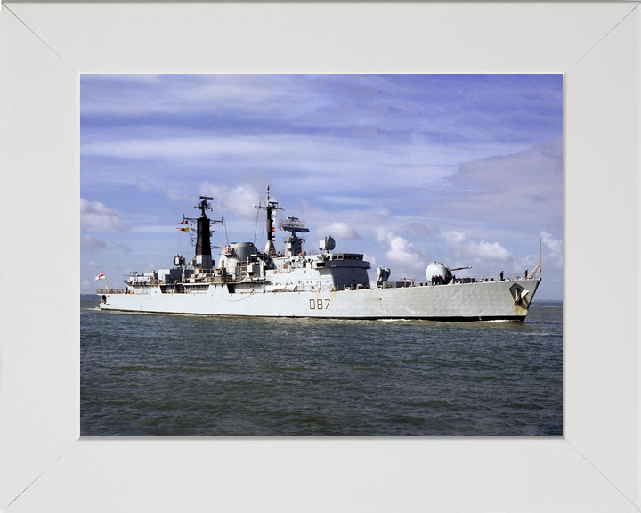 HMS Newcastle D87 Type 42 Destroyer Photo Print - Posters, Prints, & Visual Artwork - by Hampshire Prints (image 5 of 9)
