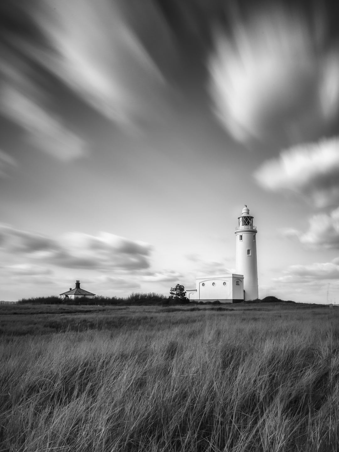 Hurst Point lighthouse Hampshire in black and white Photo Print - Canvas - Framed Photo Print - Hampshire Prints
