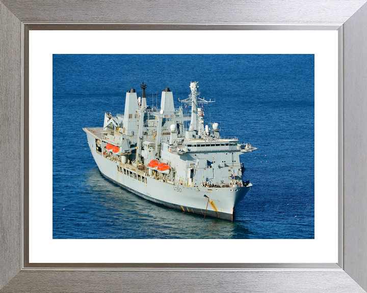 RFA Fort Victoria A387 Fort Class Tanker Sat at Anchor