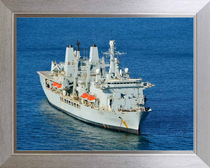RFA Fort Victoria A387 Fort Class Tanker Sat at Anchor