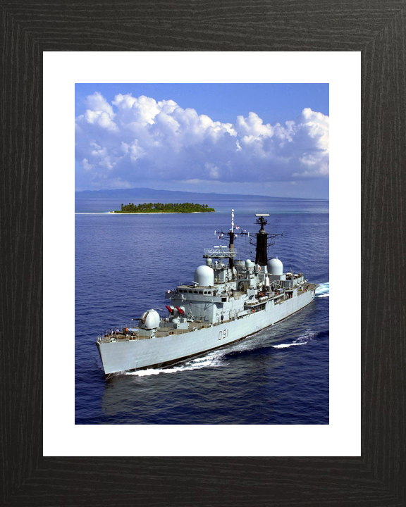 HMS Nottingham D91 Type 42 Destroyer June 2002 Photo Print - Posters, Prints, & Visual Artwork - by Hampshire Prints (image 2 of 9)