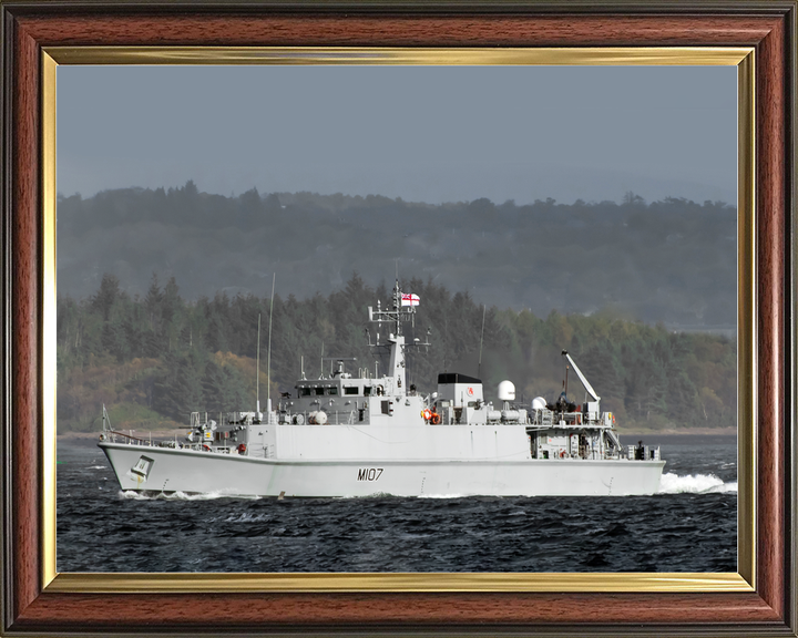 HMS Pembroke M107 Sandown Class Minehunter October 2015 Photo Print - Posters, Prints, & Visual Artwork - by Hampshire Prints (image 9 of 9)