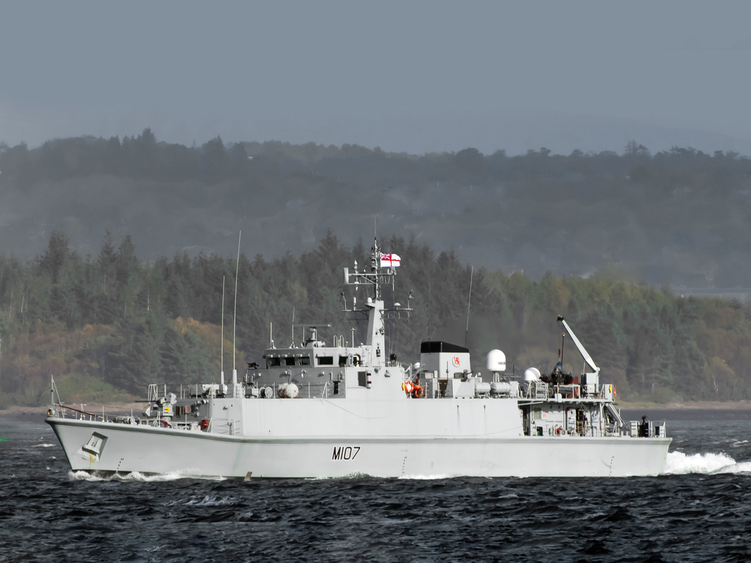 HMS Pembroke M107 Sandown Class Minehunter October 2015 Photo Print - Posters, Prints, & Visual Artwork - by Hampshire Prints (image 1 of 9)