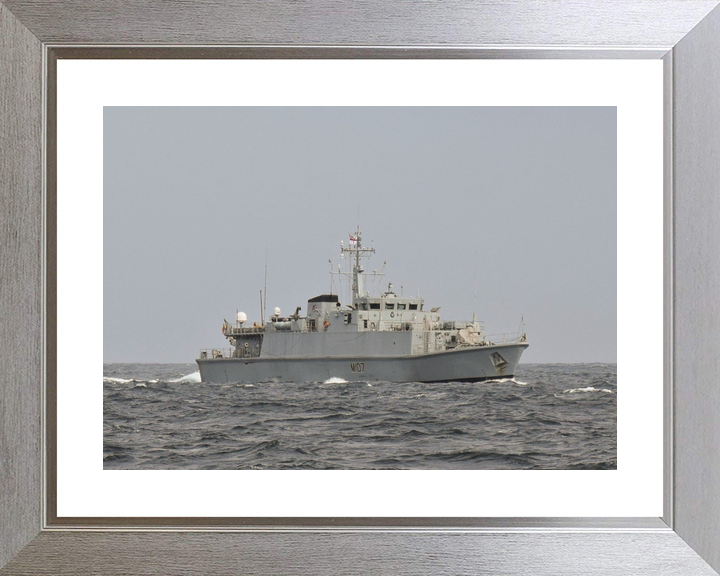 HMS Pembroke M107 Sandown Class Minehunter Photo Print - Posters, Prints, & Visual Artwork - by Hampshire Prints (image 6 of 9)