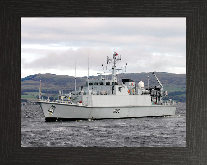 HMS Penzance M106 Sandown Class Minehunter November 2009 Photo Print - Posters, Prints, & Visual Artwork - by Hampshire Prints (image 3 of 9)