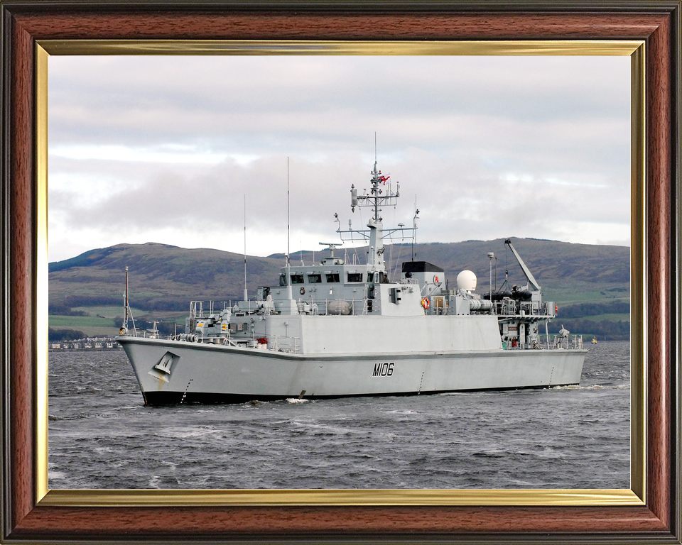 HMS Penzance M106 Sandown Class Minehunter November 2009 Photo Print - Posters, Prints, & Visual Artwork - by Hampshire Prints (image 9 of 9)