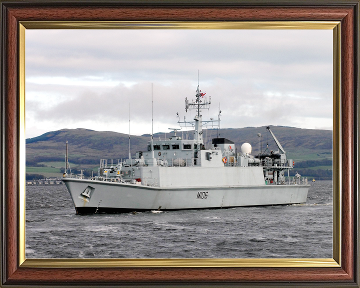 HMS Penzance M106 Sandown Class Minehunter November 2009 Photo Print - Posters, Prints, & Visual Artwork - by Hampshire Prints (image 9 of 9)