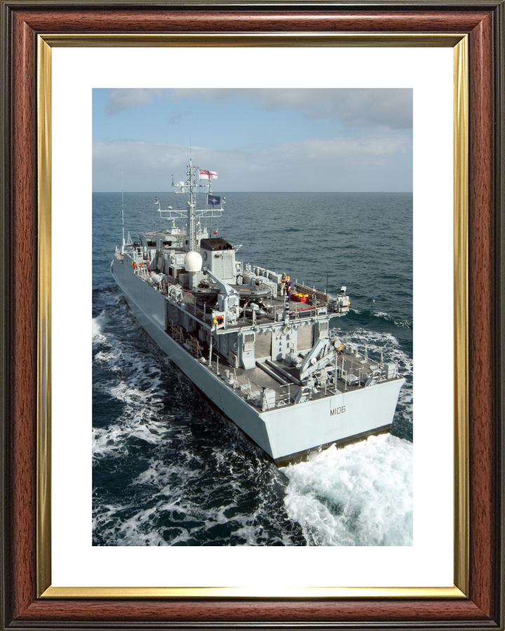 HMS Penzance M106 Sandown Class Minehunter August 2005 Port Quarter View Photo Print - Posters, Prints, & Visual Artwork - by Hampshire Prints (image 8 of 9)