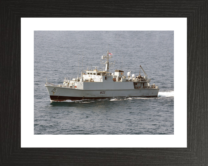 HMS Penzance M106 Sandown Class Minehunter November 2014 Photo Print - Posters, Prints, & Visual Artwork - by Hampshire Prints (image 2 of 9)