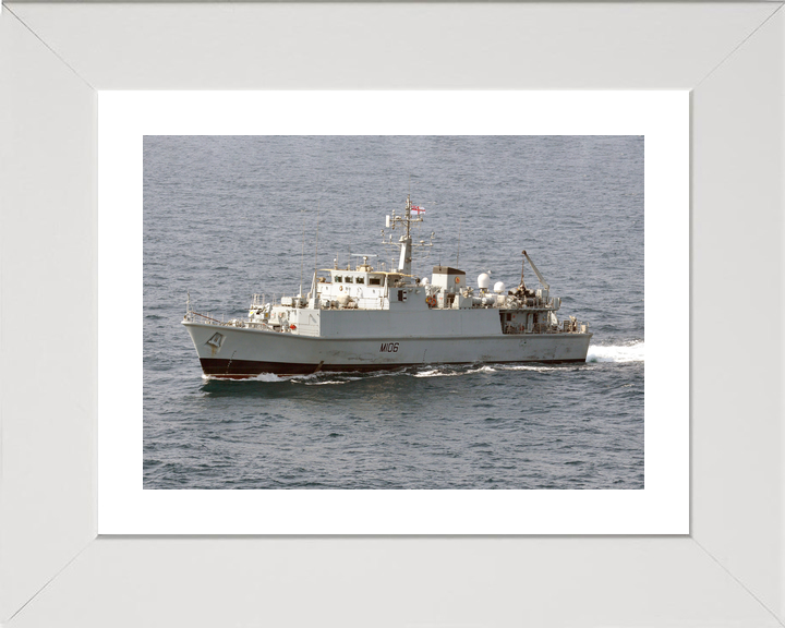 HMS Penzance M106 Sandown Class Minehunter November 2014 Photo Print - Posters, Prints, & Visual Artwork - by Hampshire Prints (image 4 of 9)