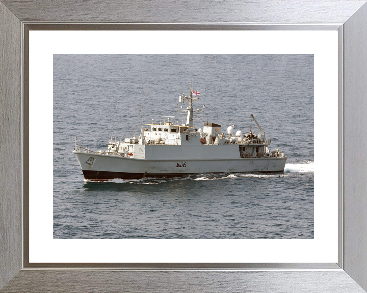 HMS Penzance M106 Sandown Class Minehunter November 2014 Photo Print - Posters, Prints, & Visual Artwork - by Hampshire Prints (image 6 of 9)