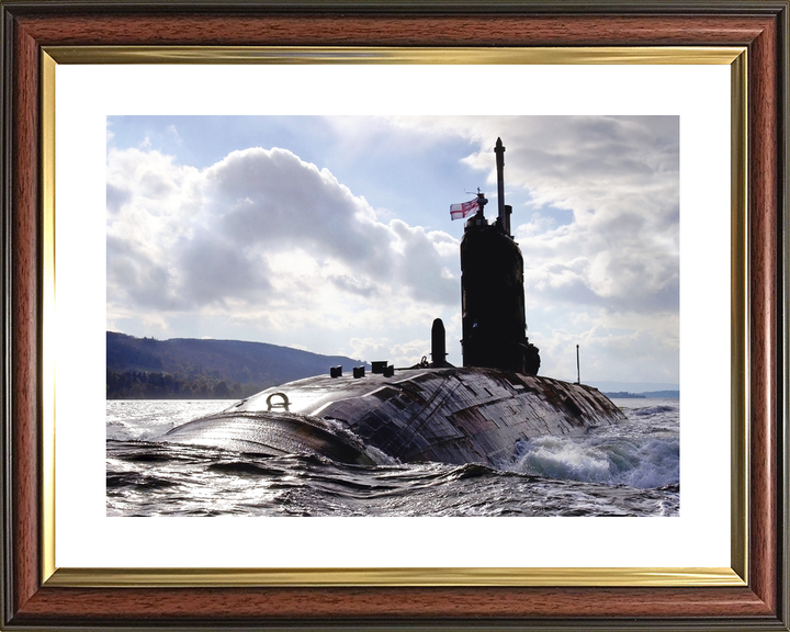 HMS Superb S109 Swiftsure Class Submarine 2007 Middle East